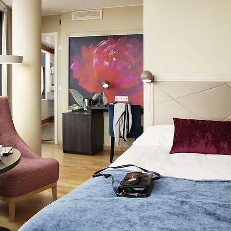 Thon Partner Forum Hotel 4*