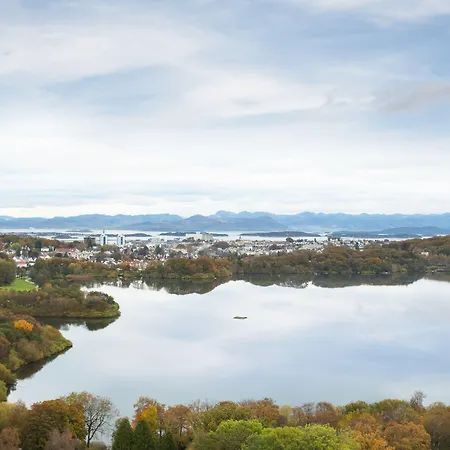 Thon Partner Forum Szálloda