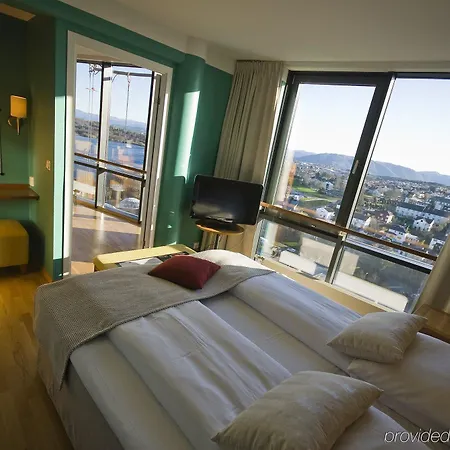 Hotel Thon Partner Forum 4*